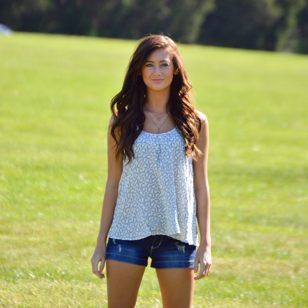 NEW Boutique Simply Sweet Sleeveless Top